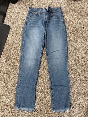 Madewell Straight-Leg Jeans in Medium Blue Wash
